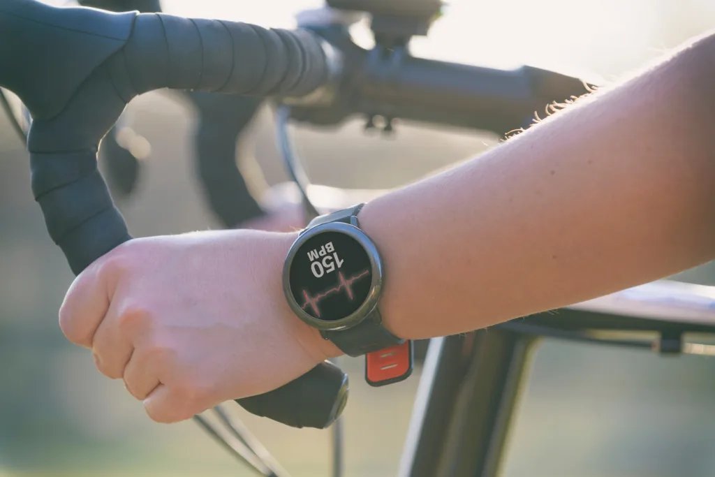 Sensors in Smart Watches and Fitness Trackers: How Do They Work?